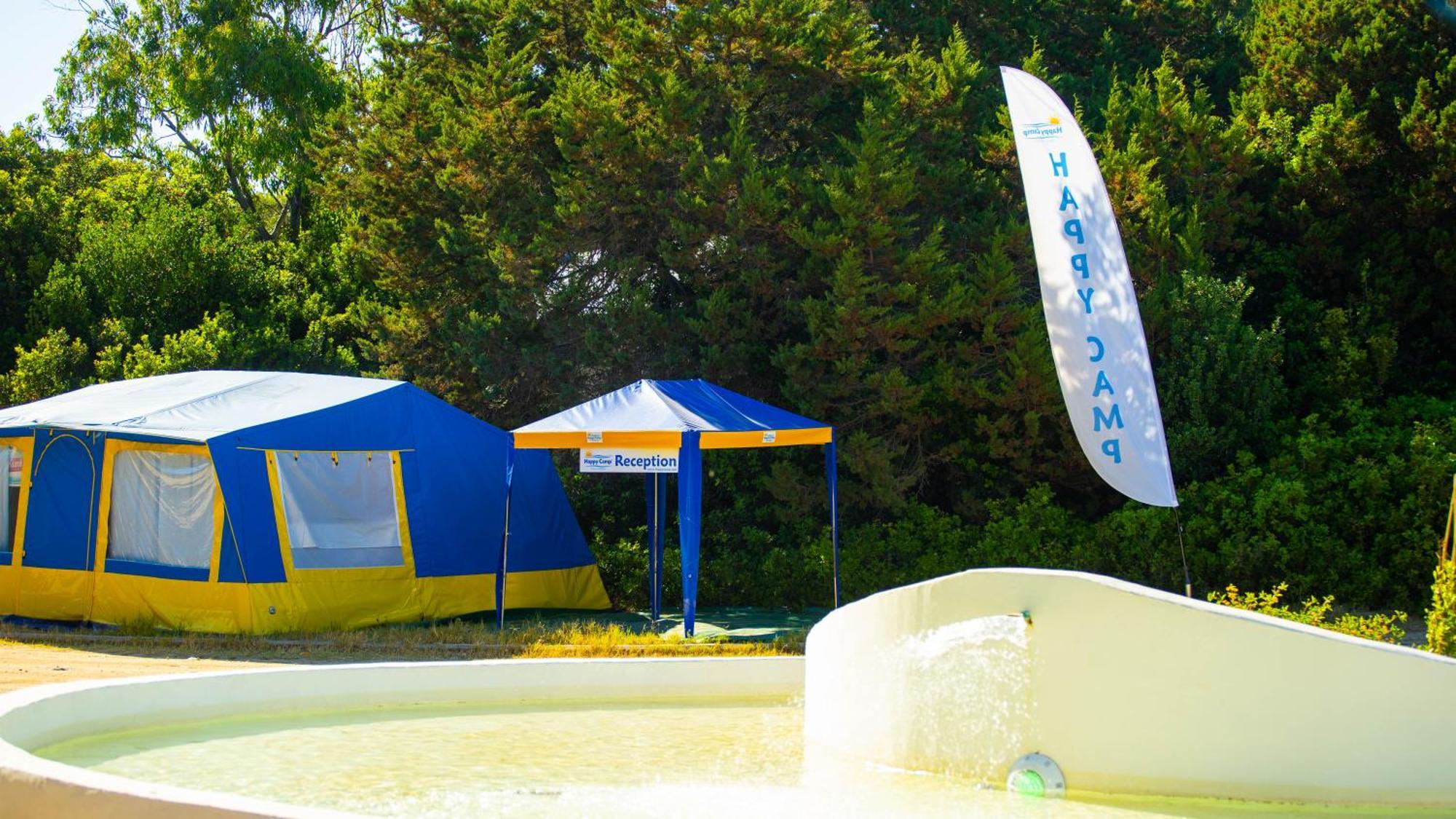 Happy Camp Mobile Homes In Camping Village Baia Paradiso Badesi Kültér fotó